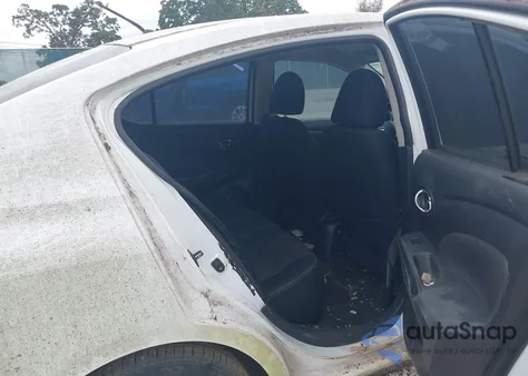 2014 Nissan Versa 1.6 S/1.6 S+/1.6 Sl/1.6 Sv из США, поврежденный, VIN 3N1CN7AP8EL877531